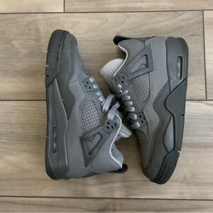 Wet cement 4’s